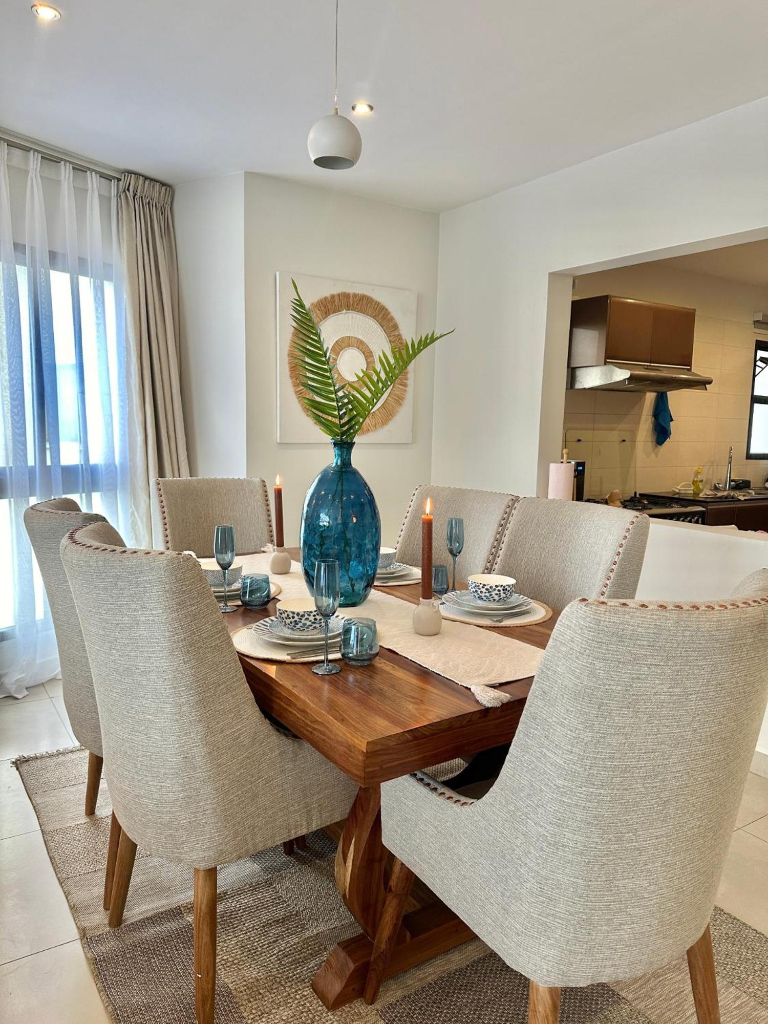 Coastalhome 75Inch Tv 5Min Drive To The City & Beach 다르에스살람 외부 사진