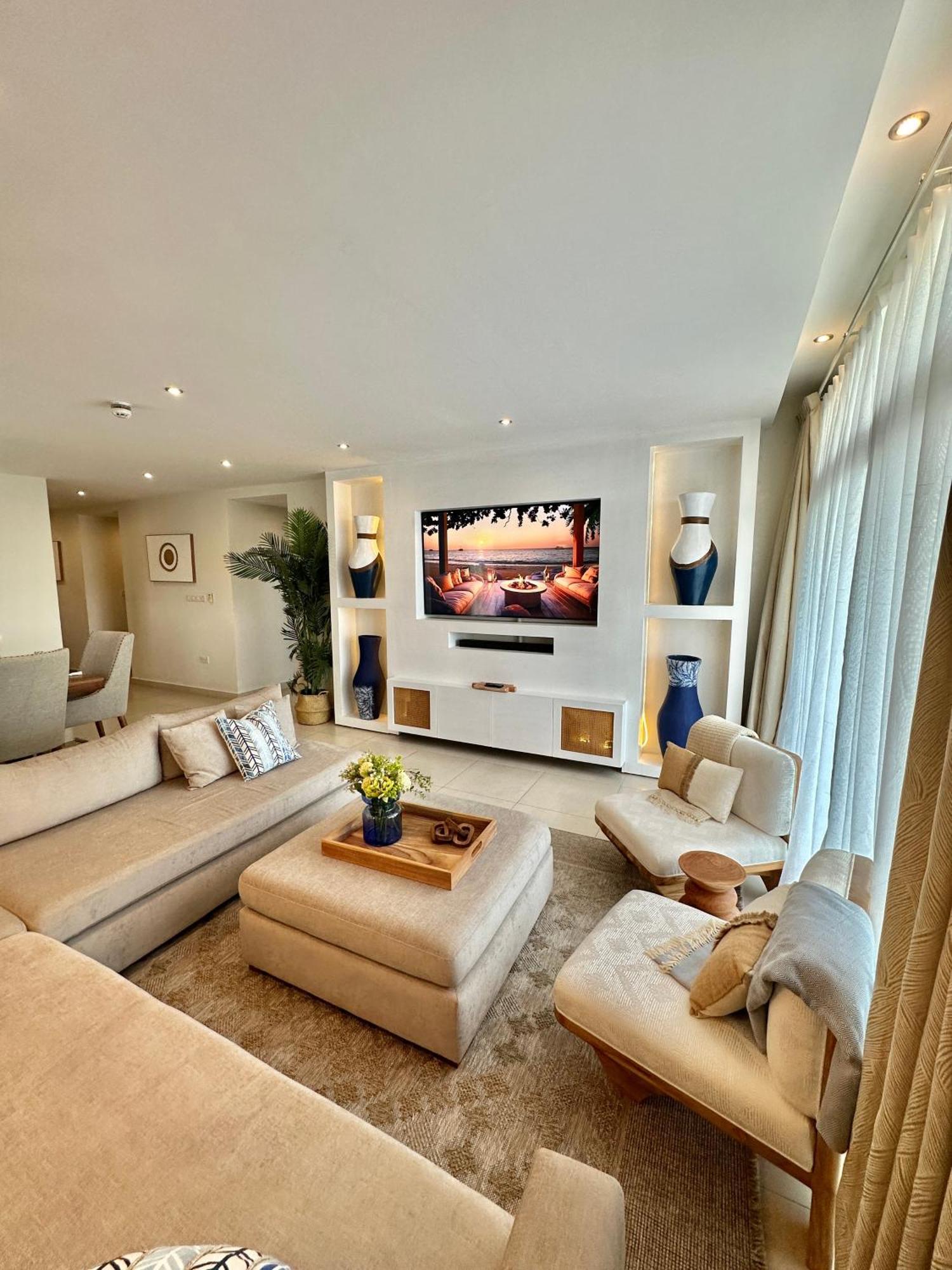 Coastalhome 75Inch Tv 5Min Drive To The City & Beach 다르에스살람 외부 사진