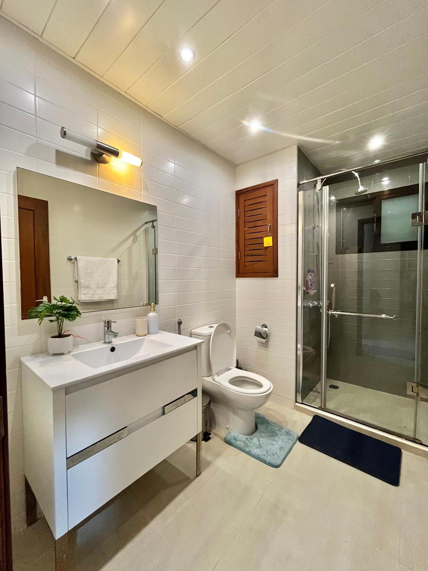 Coastalhome 75Inch Tv 5Min Drive To The City & Beach 다르에스살람 외부 사진