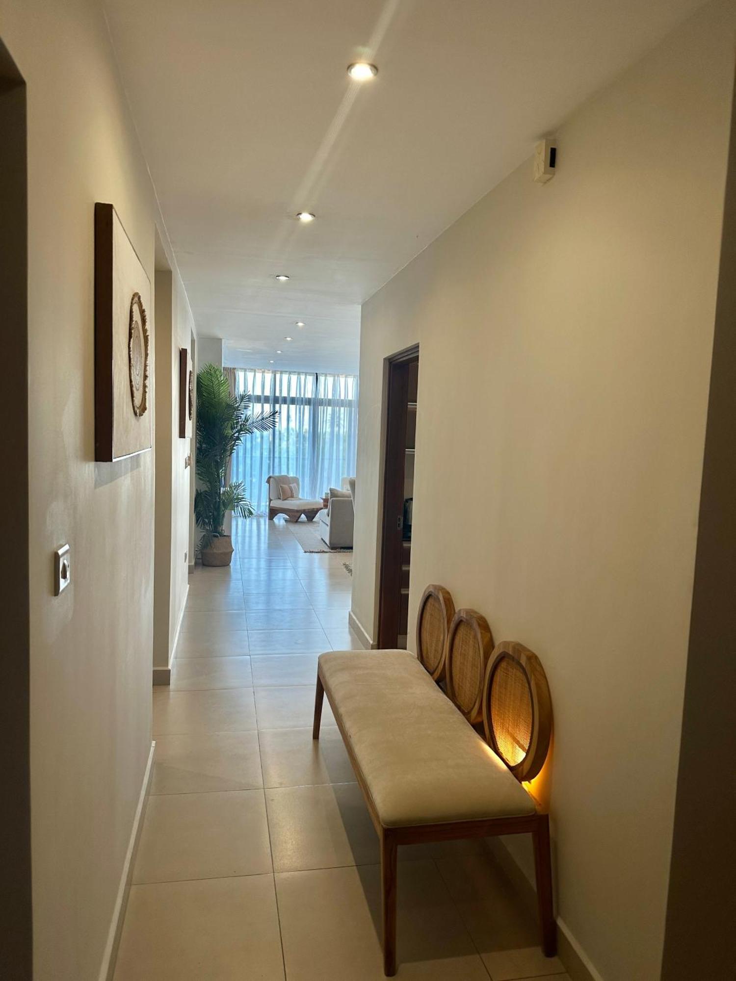 Coastalhome 75Inch Tv 5Min Drive To The City & Beach 다르에스살람 외부 사진