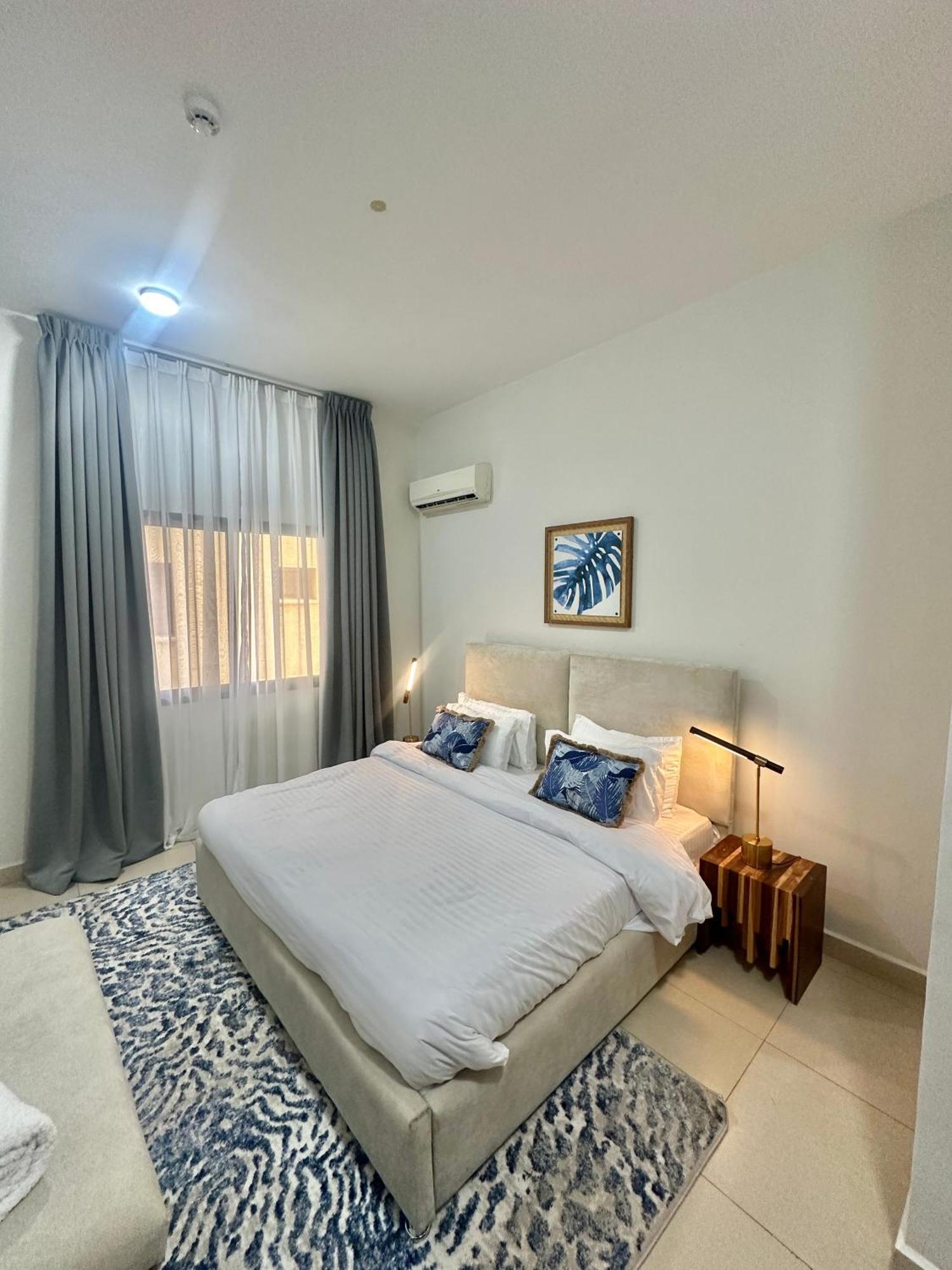 Coastalhome 75Inch Tv 5Min Drive To The City & Beach 다르에스살람 외부 사진
